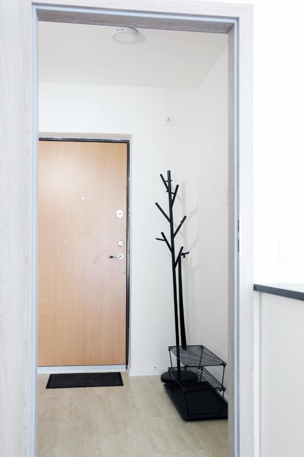 Naujai Suremontuotas Butas Miesto Centre. Apartment Visaginas Exterior foto